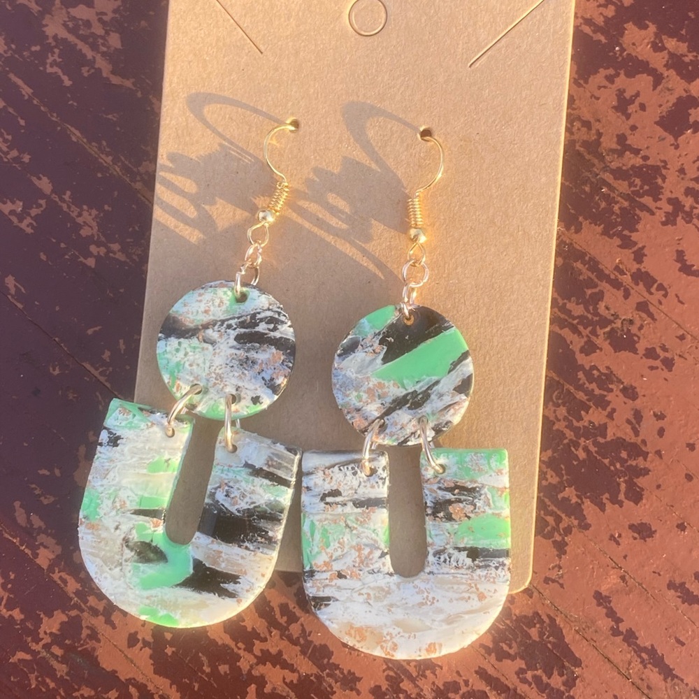 Marbled polymer clay earrings